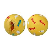Игрушка мяч-кормушка с рыбками для кошек 7,5 см EV008 ZooMax
